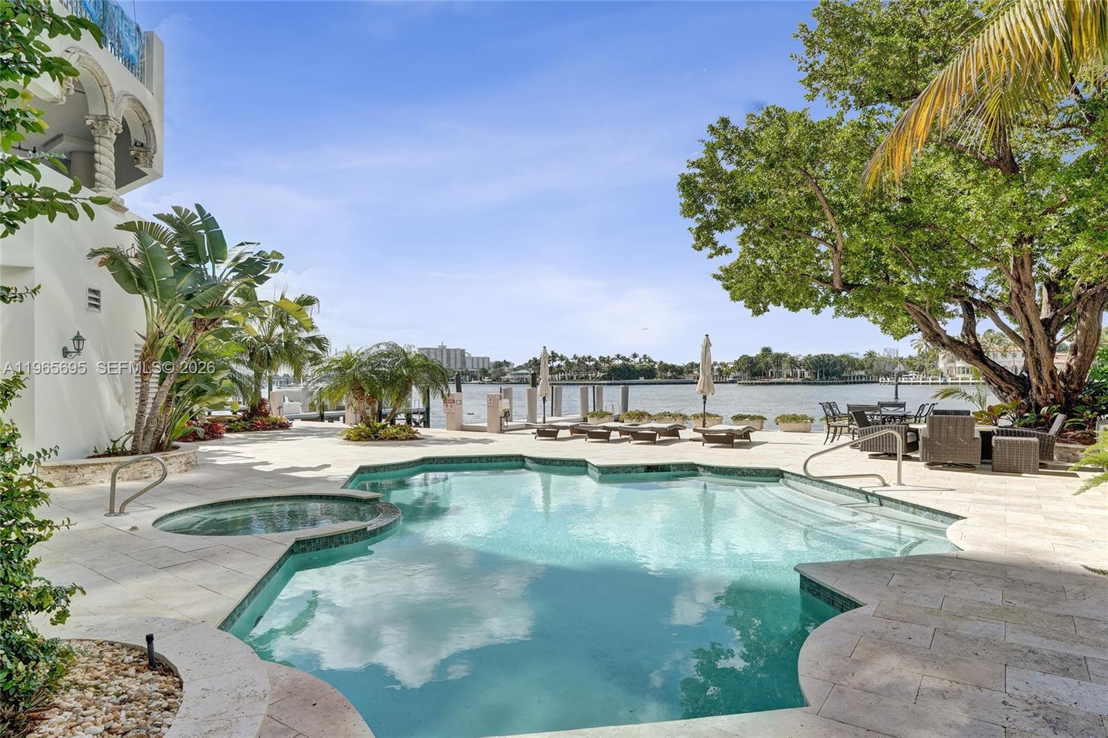 301 N Birch Rd #8N Fort Lauderdale, FL 33304