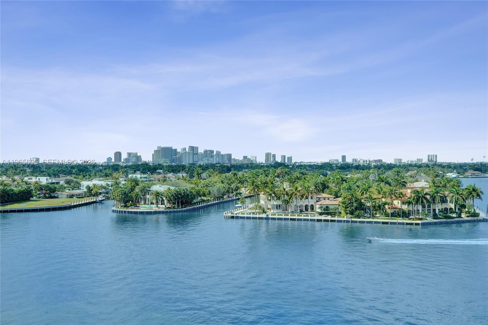 301 N Birch Rd #8N Fort Lauderdale, FL 33304