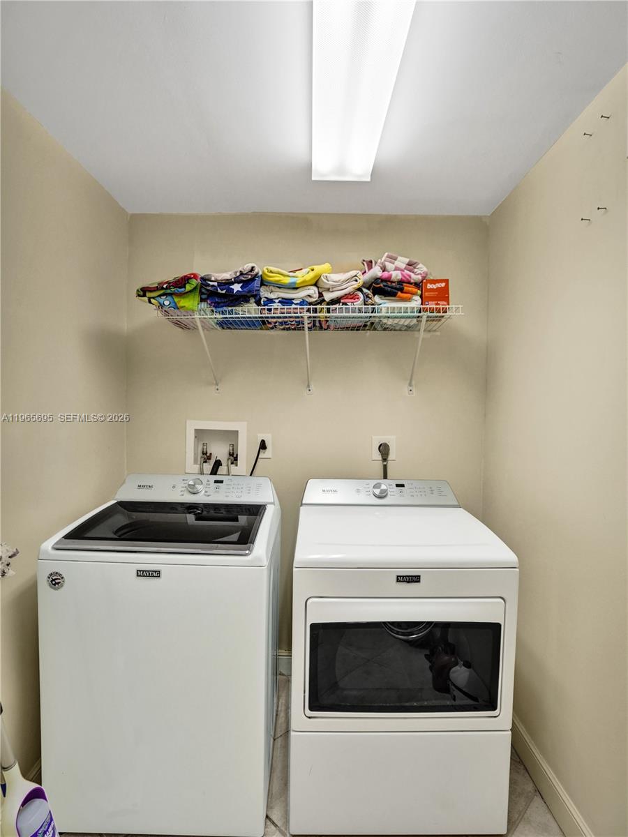 301 N Birch Rd #8N Fort Lauderdale, FL 33304