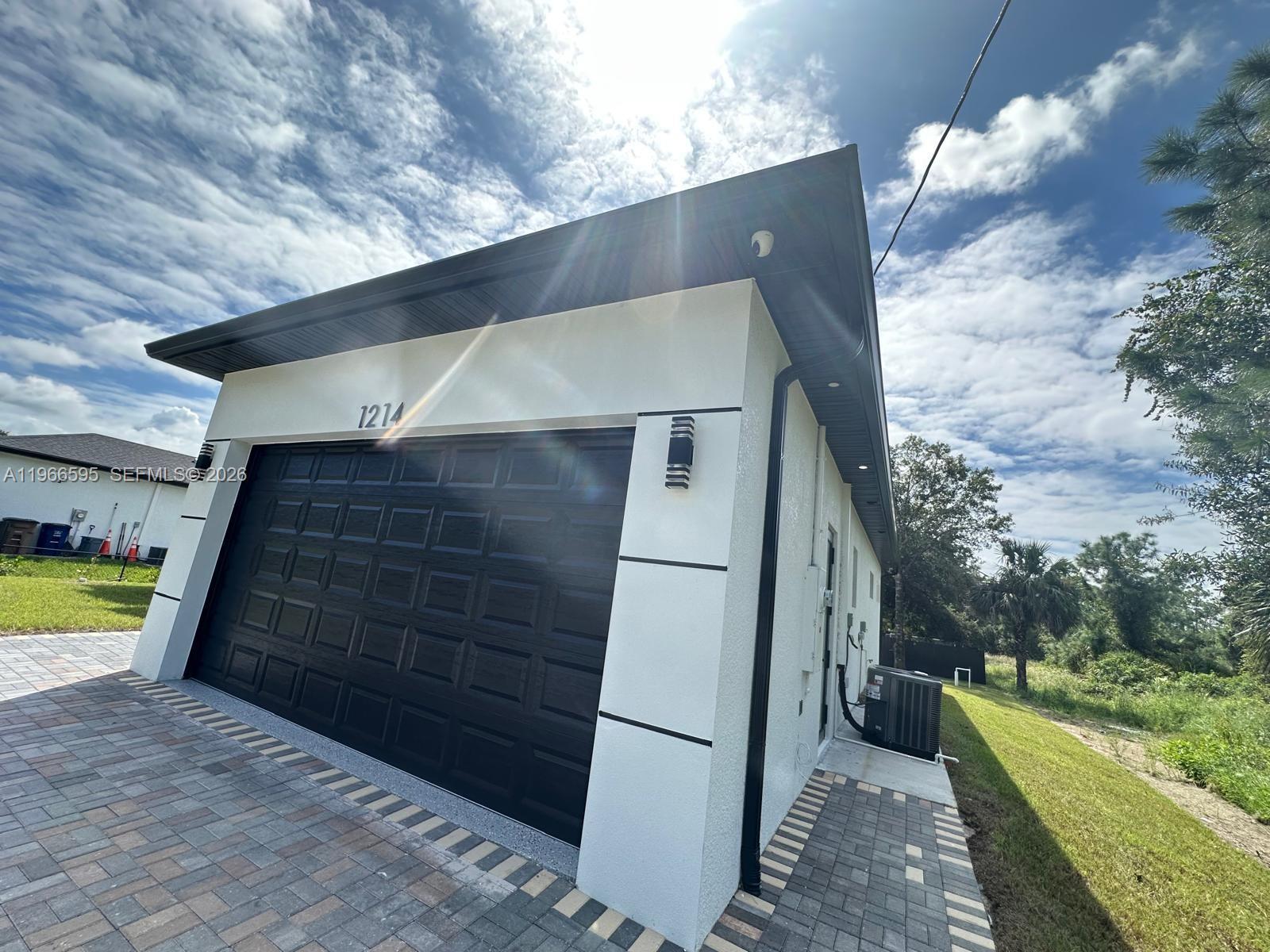 1214 Cherry St Lehigh Acres, FL 33974