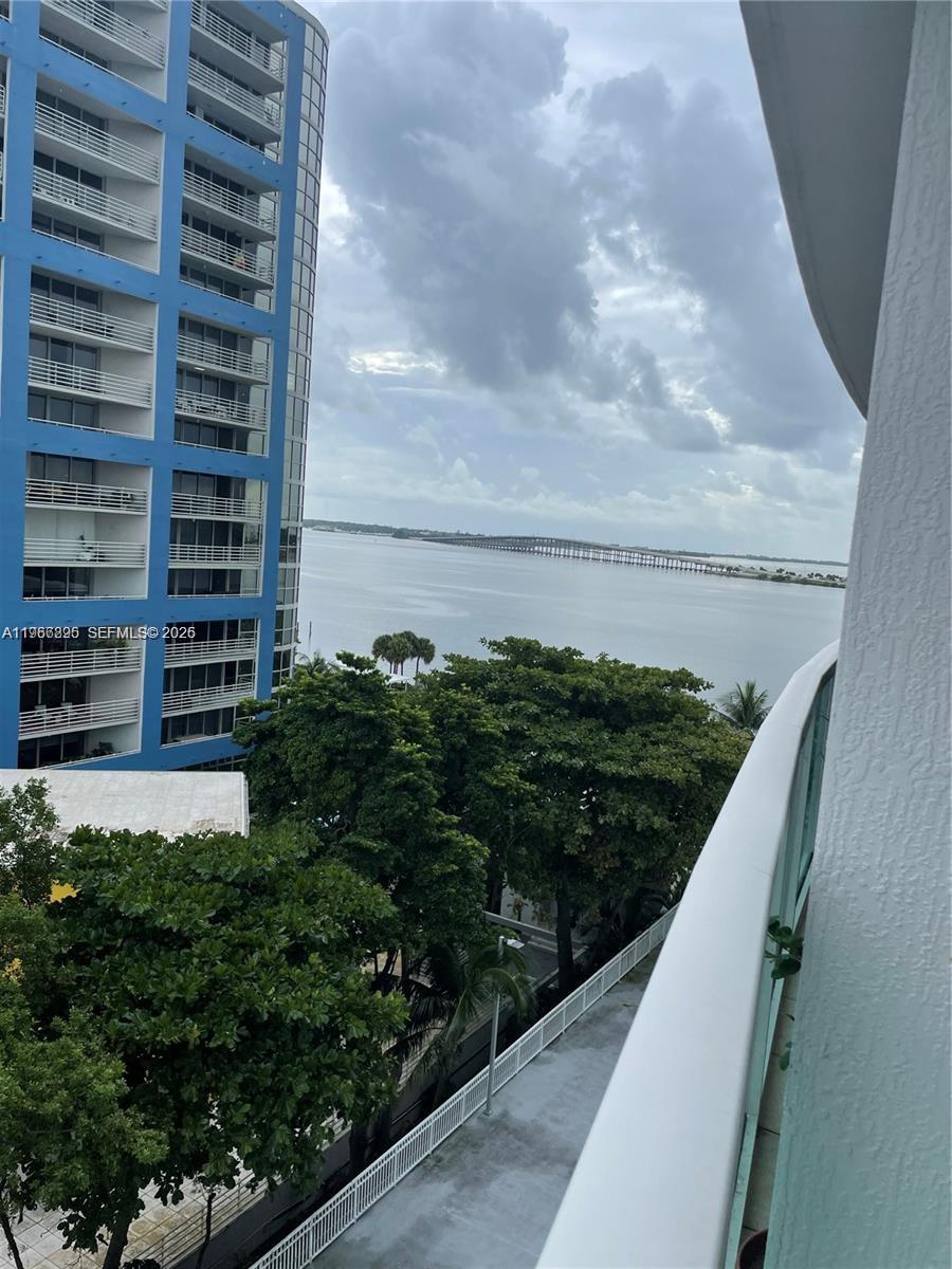 image Skyline on Brickell10