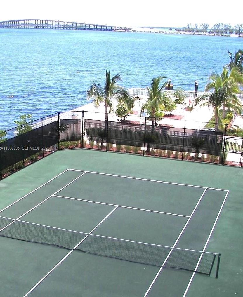 image Skyline on Brickell25