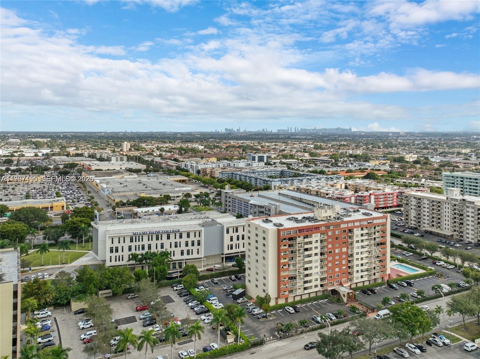 4675 W 18th Ct #1101 Hialeah, FL 33012