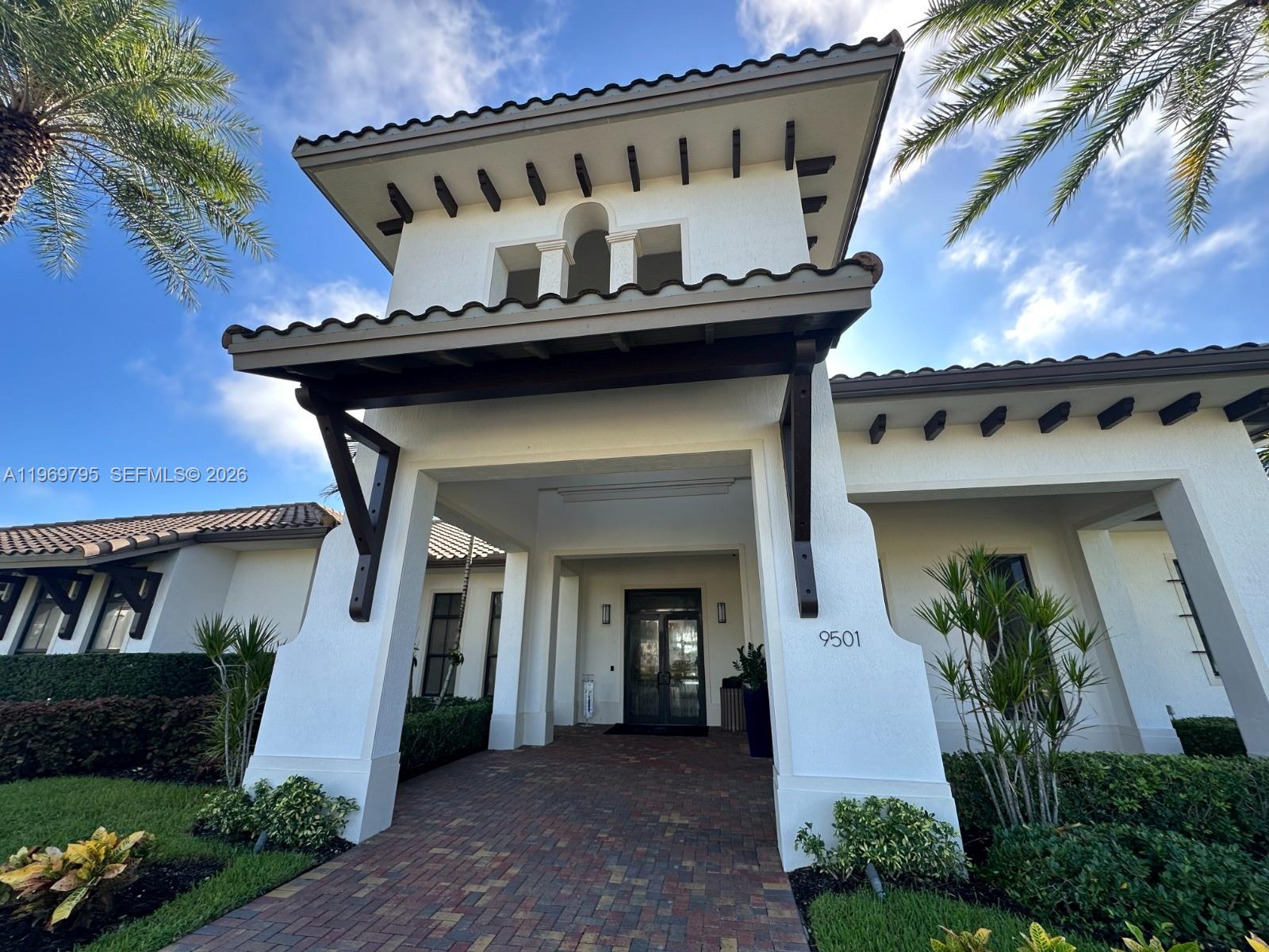 9374 W 32nd Ln Hialeah, FL 33018