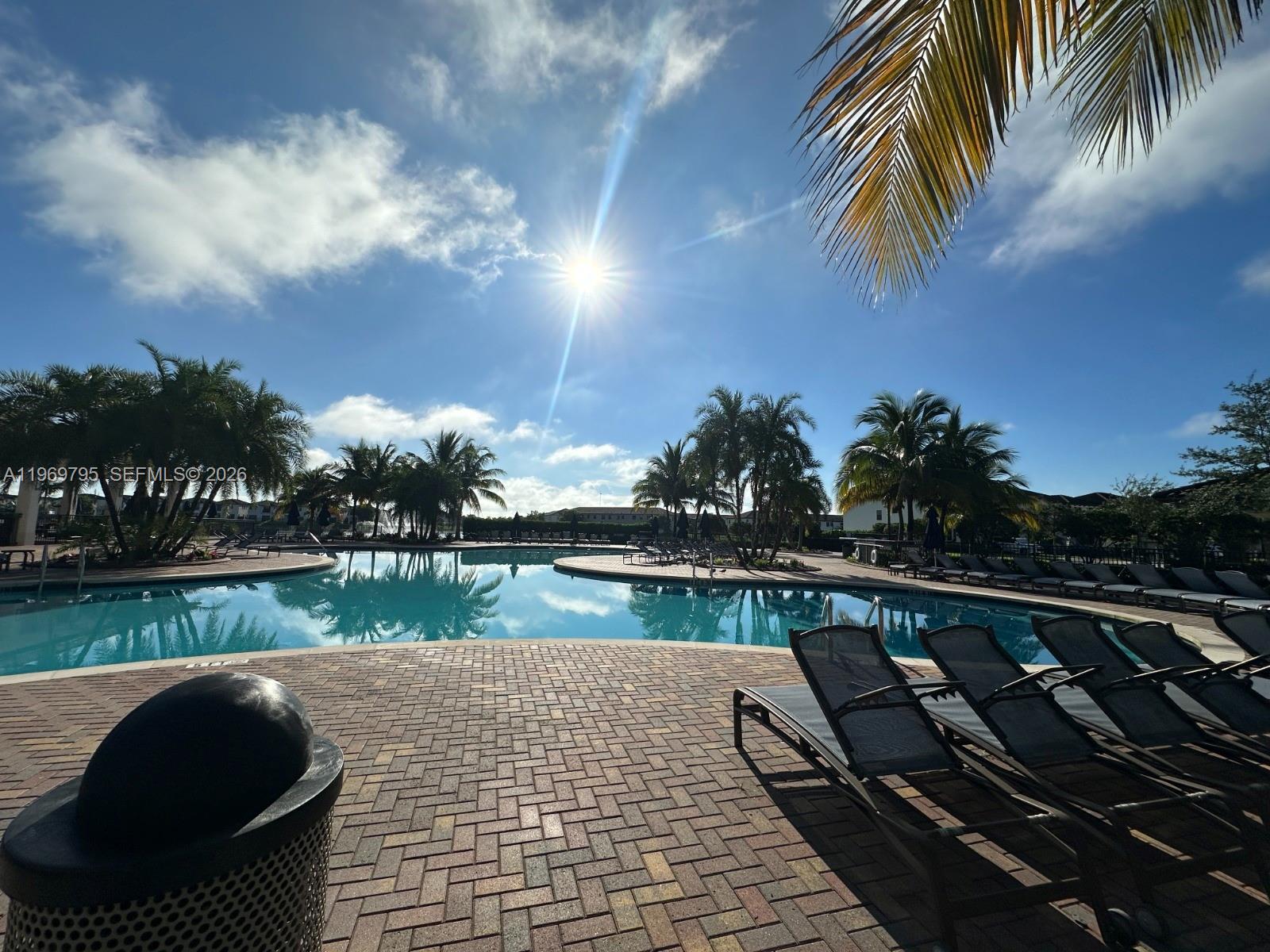 9374 W 32nd Ln Hialeah, FL 33018