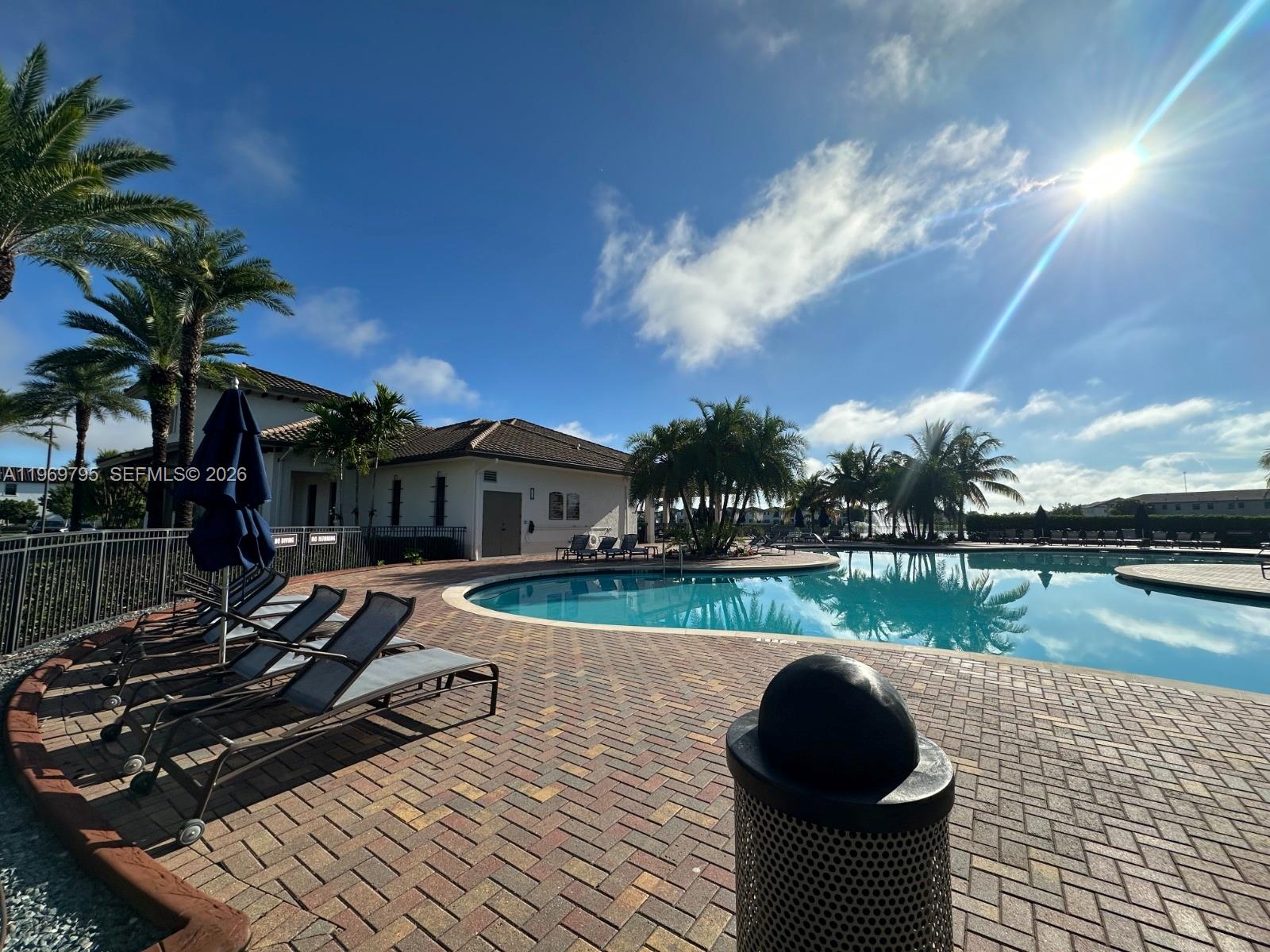 9374 W 32nd Ln Hialeah, FL 33018