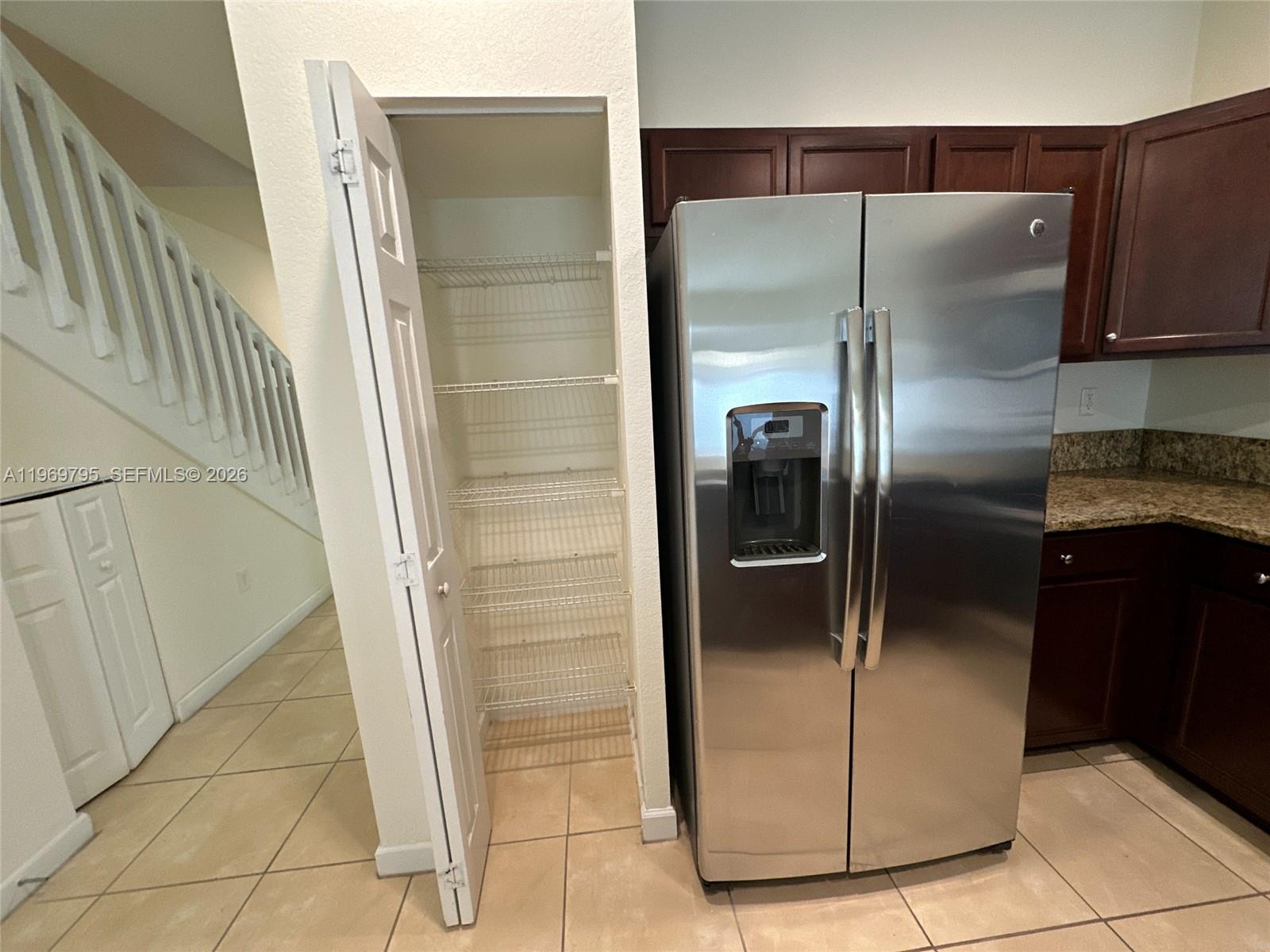 9374 W 32nd Ln Hialeah, FL 33018