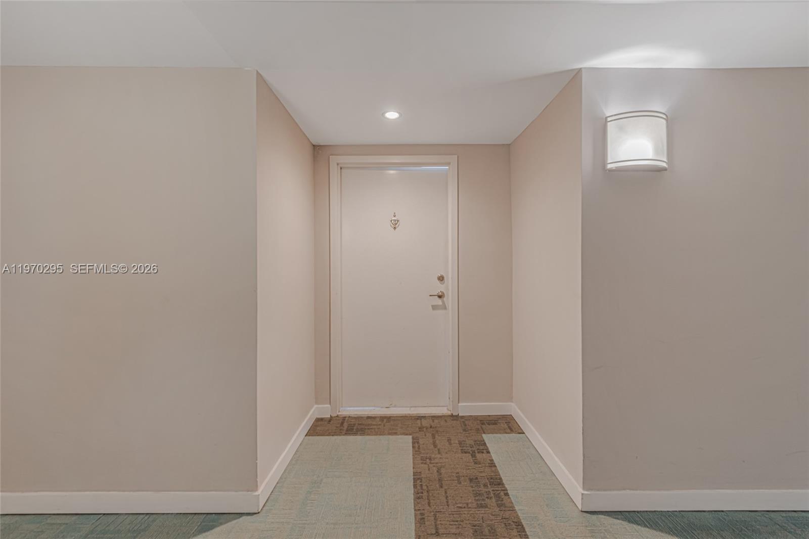 image Charter Club21