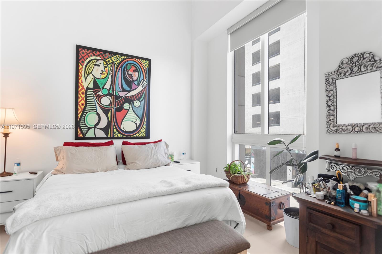 image Vizcayne North9