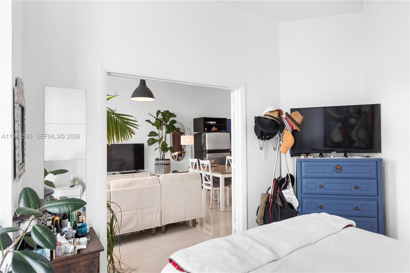 image Vizcayne North11