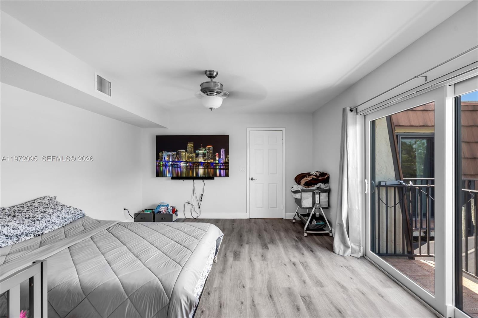 11903 SW 11th Ct Davie, FL 33325