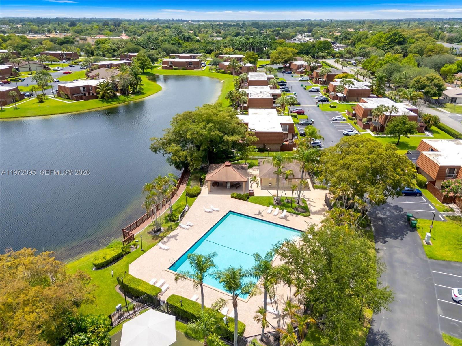 11903 SW 11th Ct Davie, FL 33325