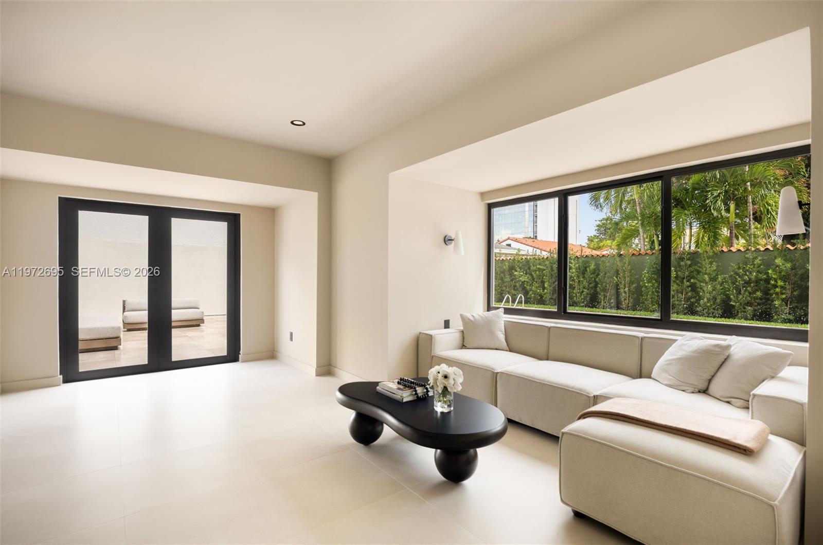 2805 SW 4th Ave Miami, FL 33129