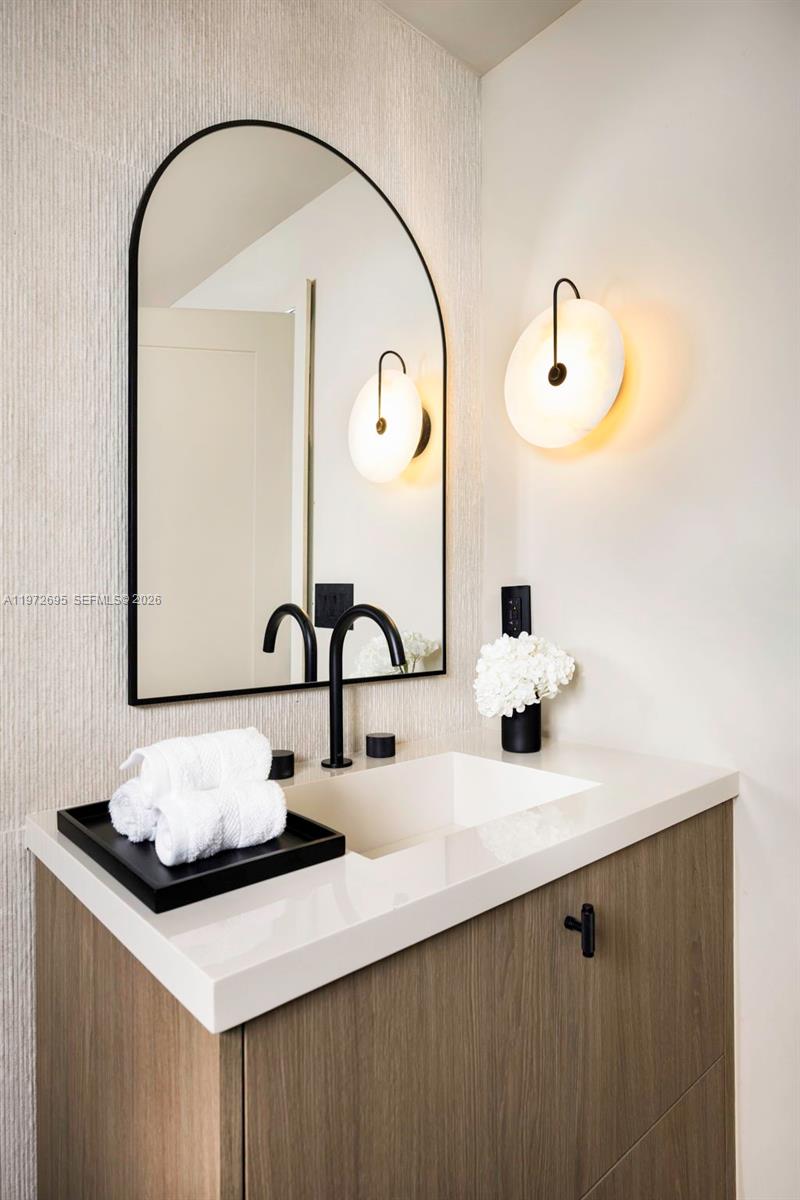 2805 SW 4th Ave Miami, FL 33129