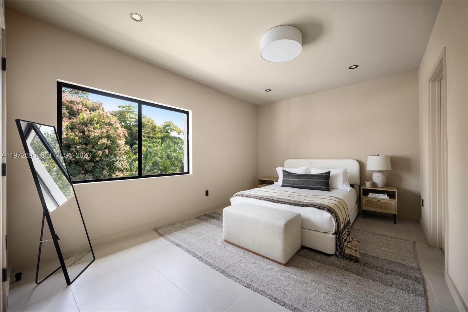 2805 SW 4th Ave Miami, FL 33129