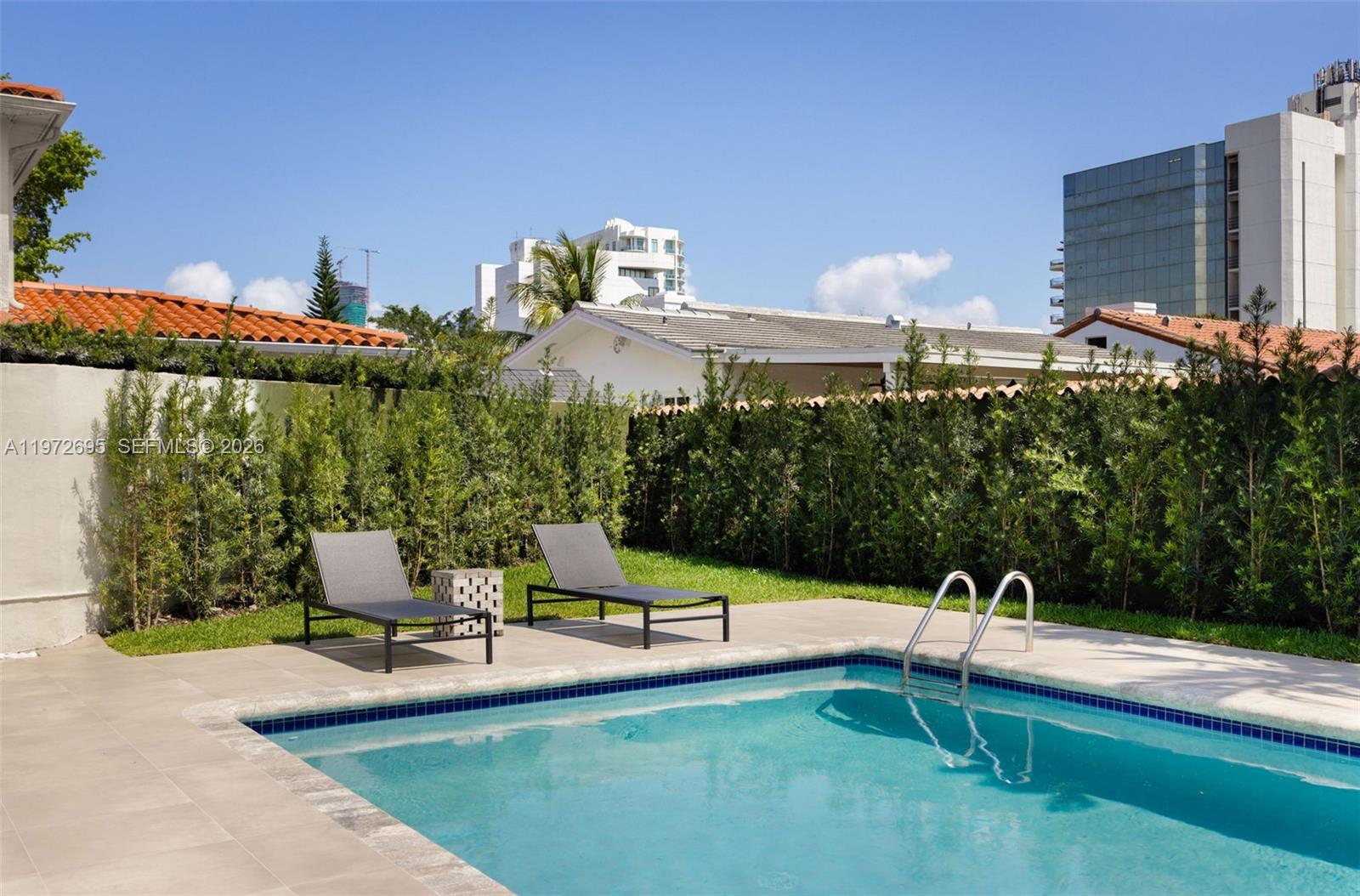 2805 SW 4th Ave Miami, FL 33129