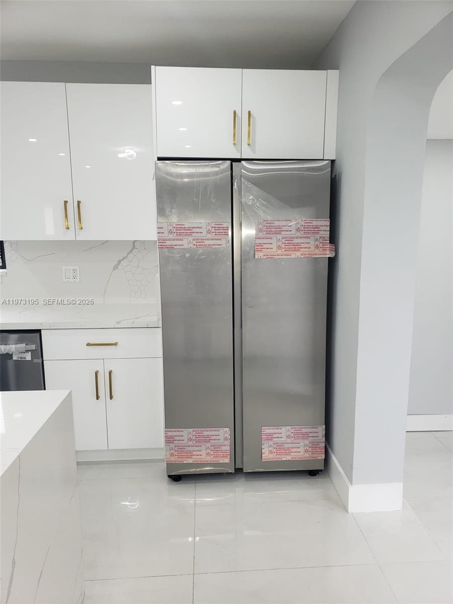 150 NE 169th Ter North Miami Beach, FL 33162