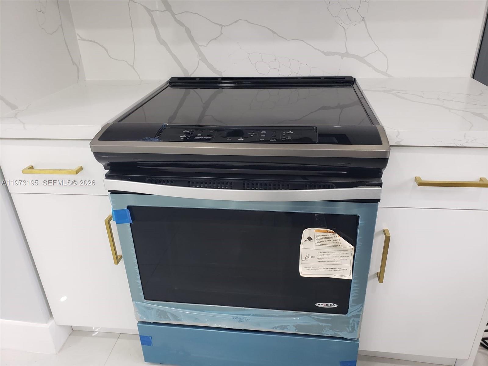 150 NE 169th Ter North Miami Beach, FL 33162