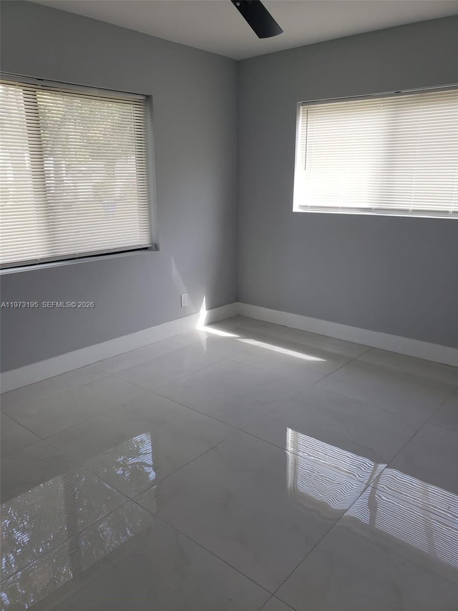 150 NE 169th Ter North Miami Beach, FL 33162