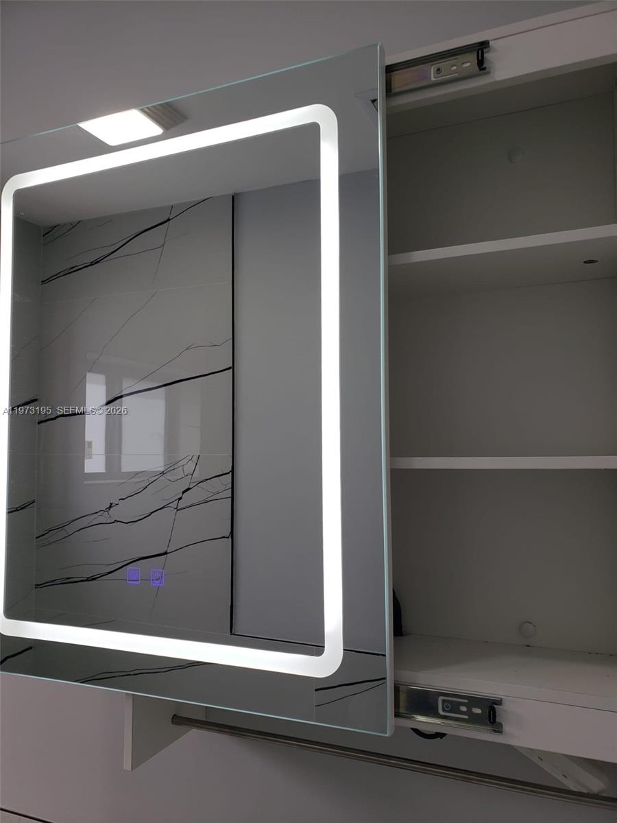 150 NE 169th Ter North Miami Beach, FL 33162