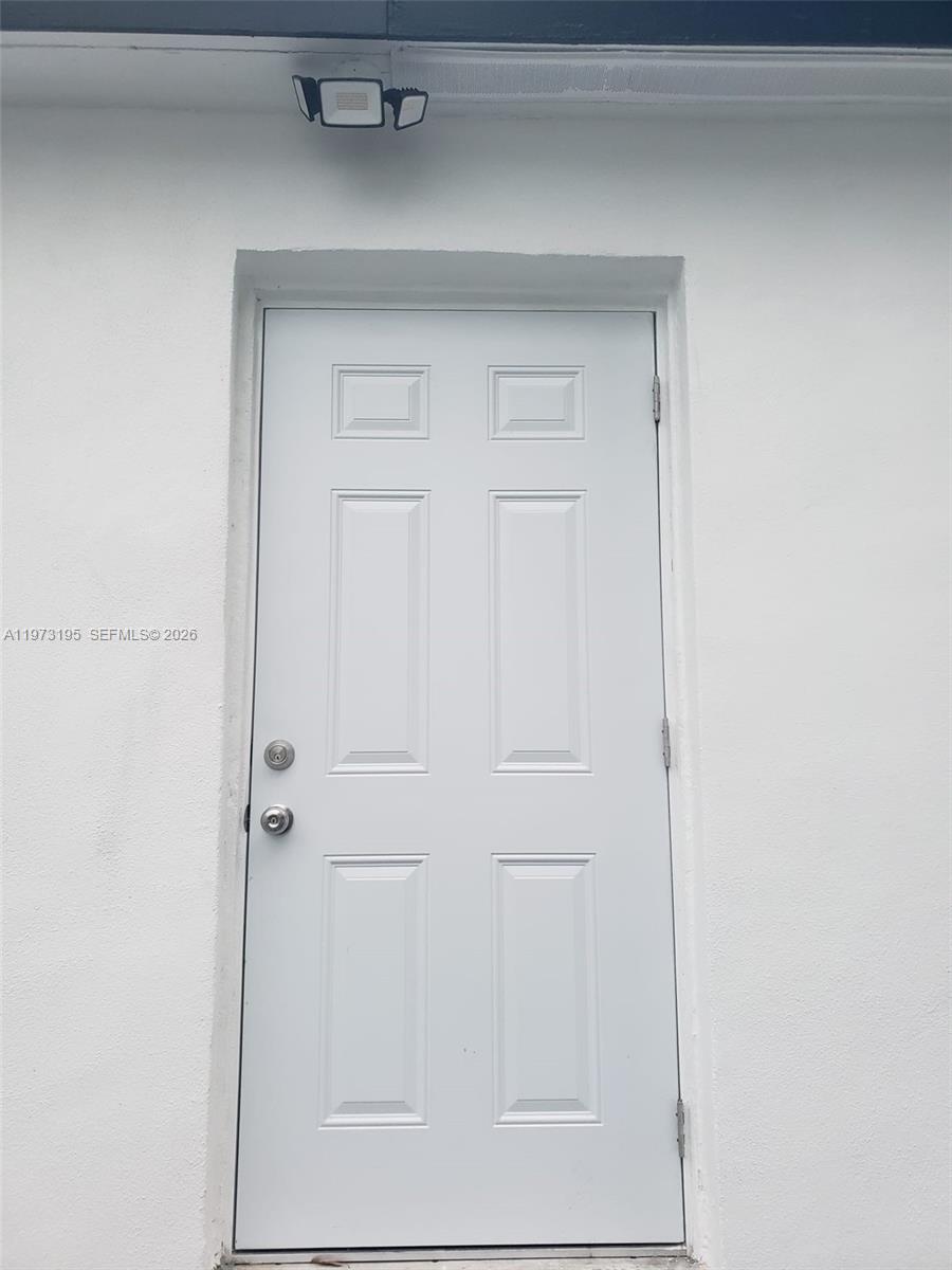 150 NE 169th Ter North Miami Beach, FL 33162