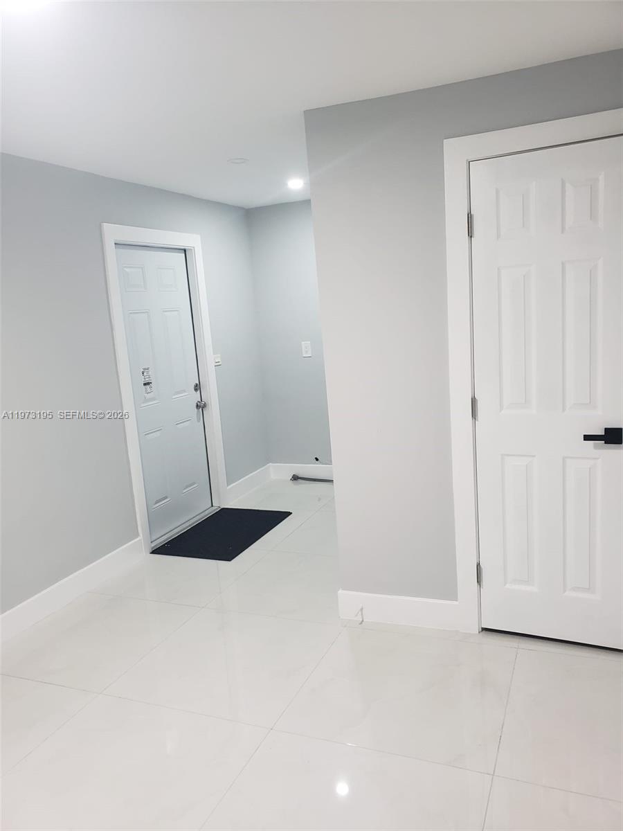 150 NE 169th Ter North Miami Beach, FL 33162