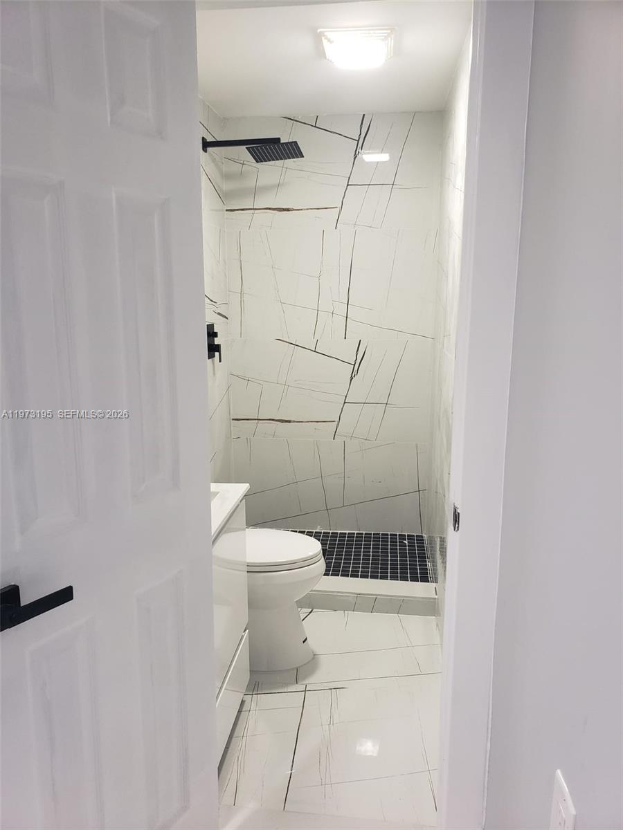 150 NE 169th Ter North Miami Beach, FL 33162