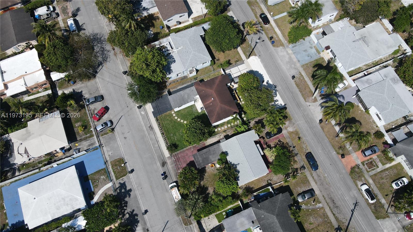 150 NE 169th Ter North Miami Beach, FL 33162