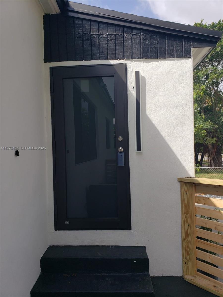 150 NE 169th Ter North Miami Beach, FL 33162