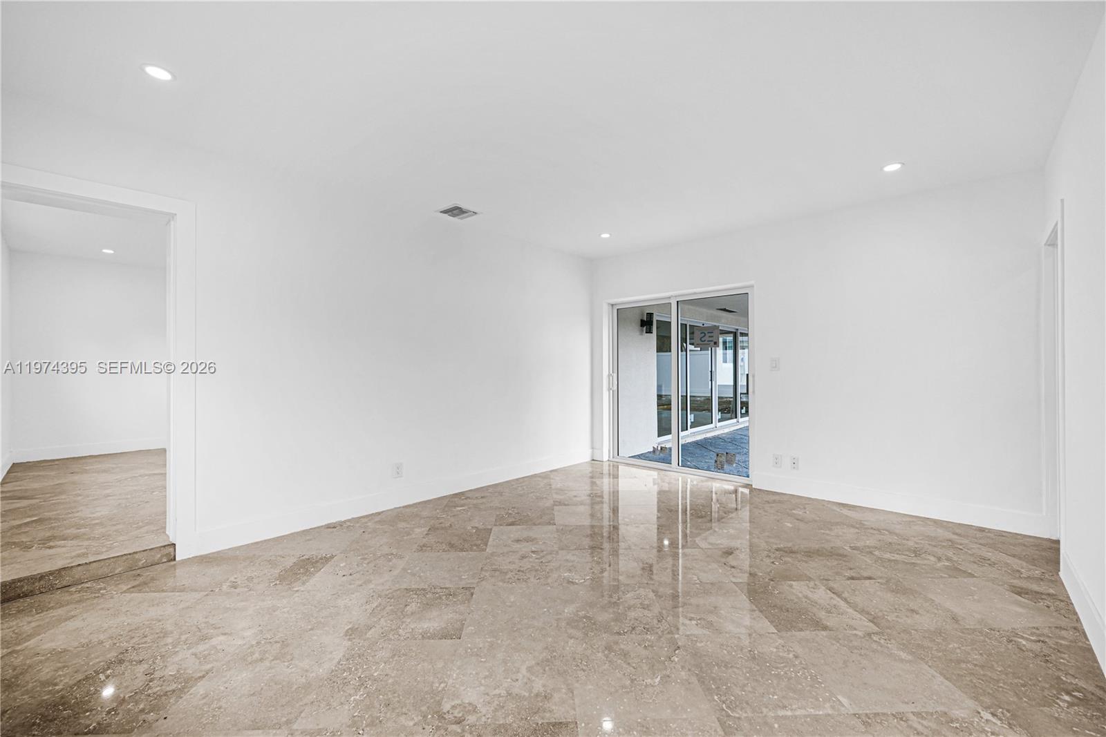 5510 NE 18th Ave Fort Lauderdale, FL 33334