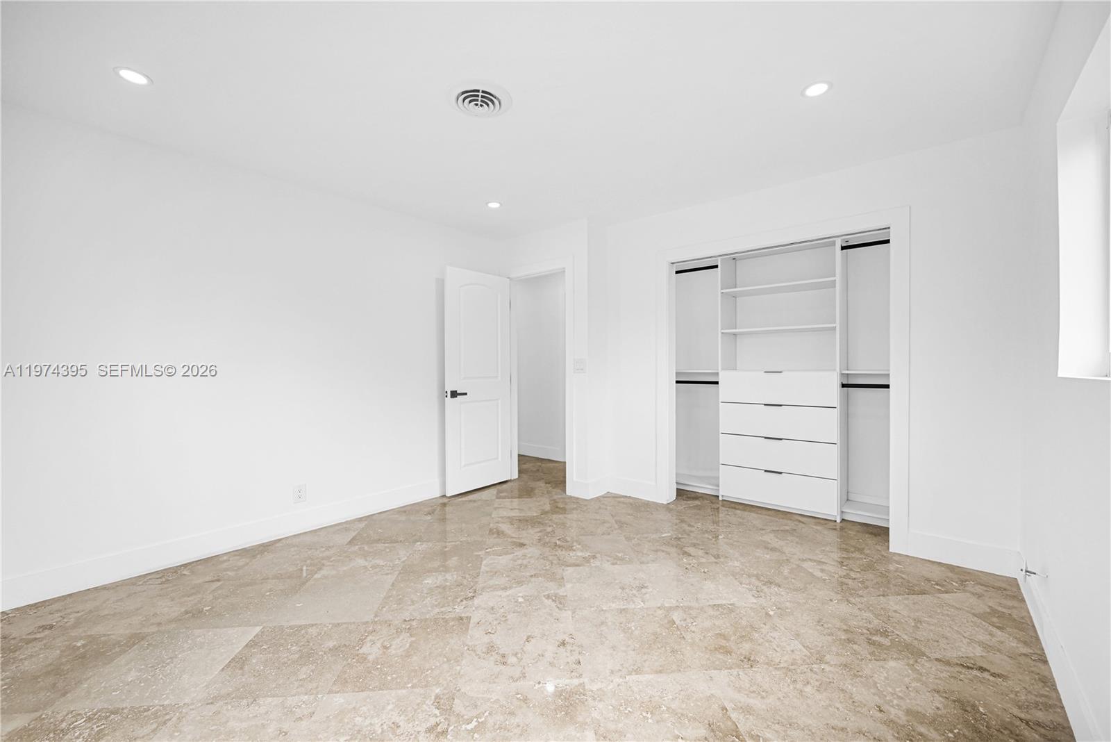 5510 NE 18th Ave Fort Lauderdale, FL 33334