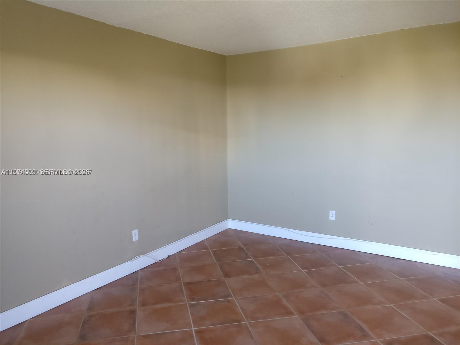 1801 S Treasure Dr #502 North Bay Village, FL 33141