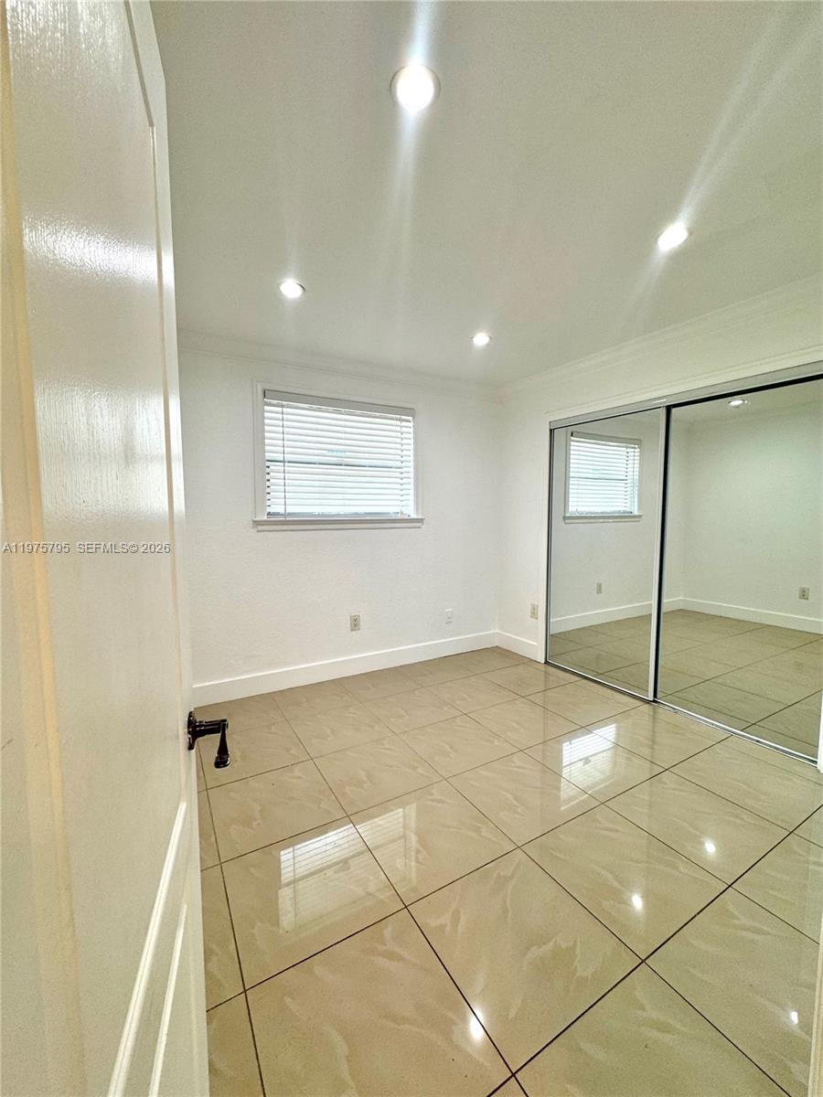 17255 SW 95th Ave #101 Palmetto Bay, FL 33157