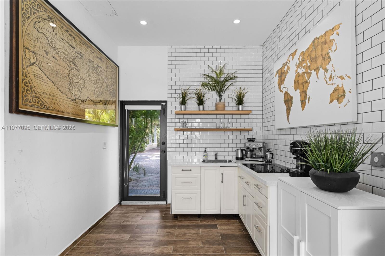 1028 NE 84th St Miami, FL 33138