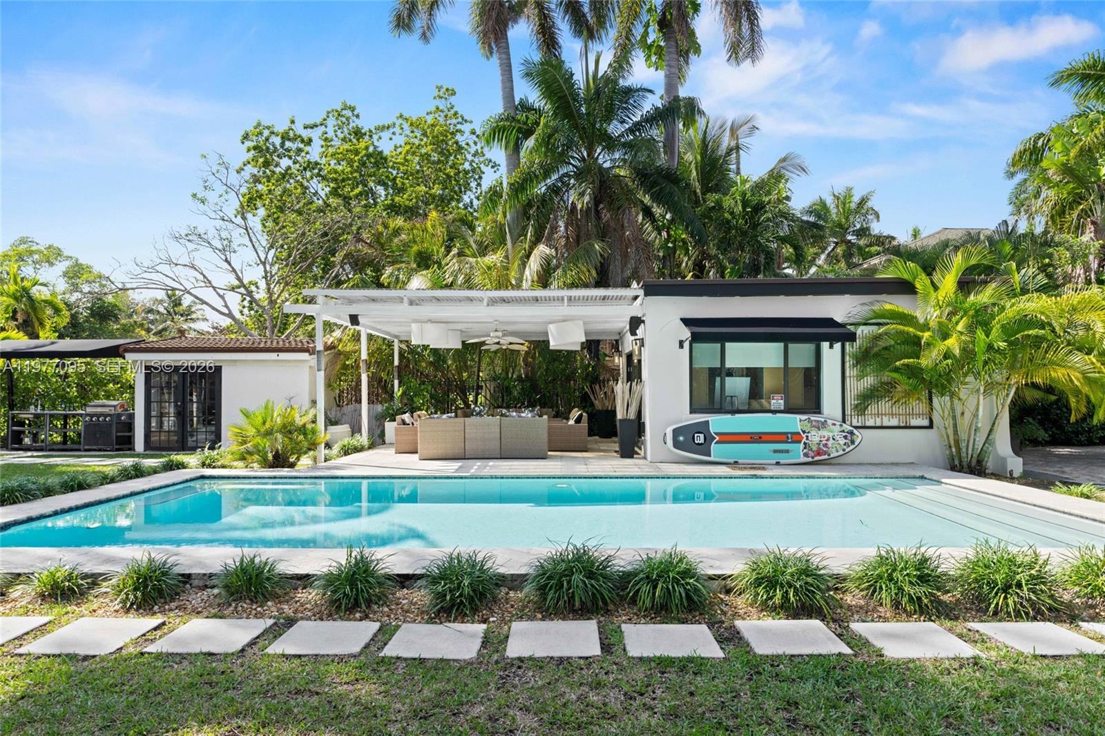 1028 NE 84th St Miami, FL 33138