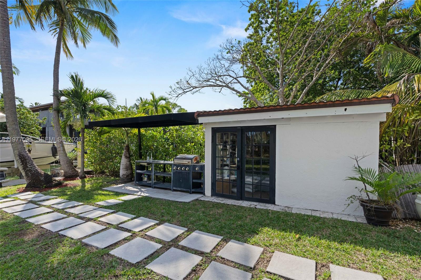 1028 NE 84th St Miami, FL 33138