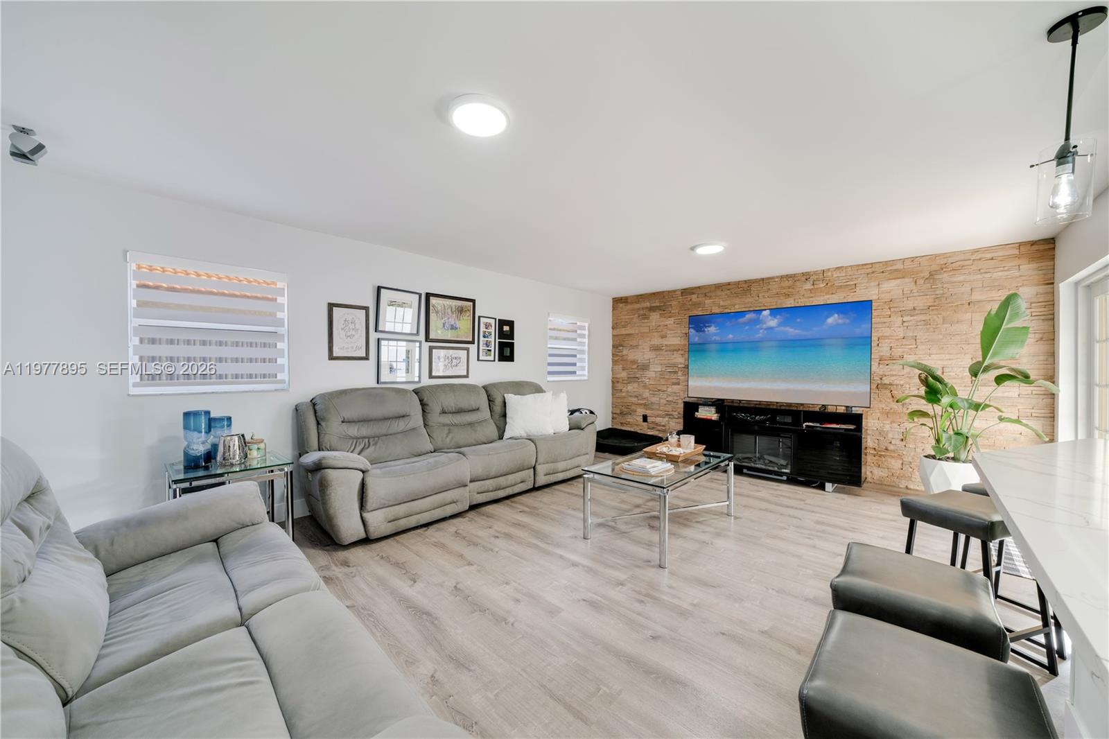 1599 SW 141st Ave Miami, FL 33184