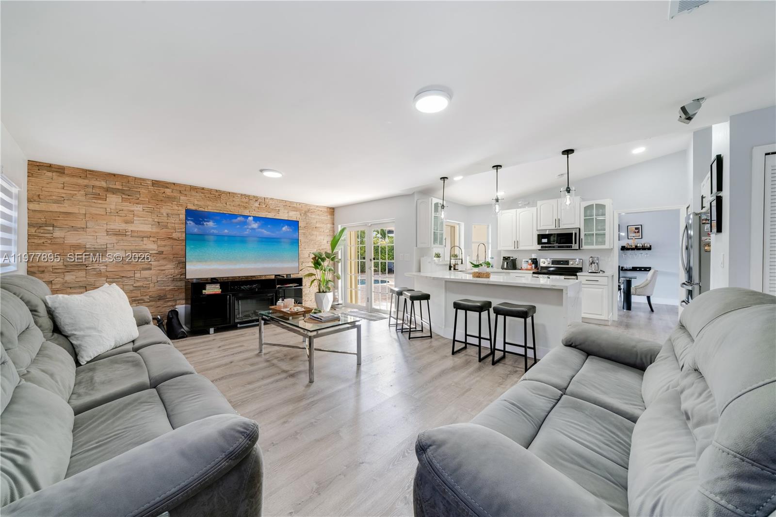 1599 SW 141st Ave Miami, FL 33184