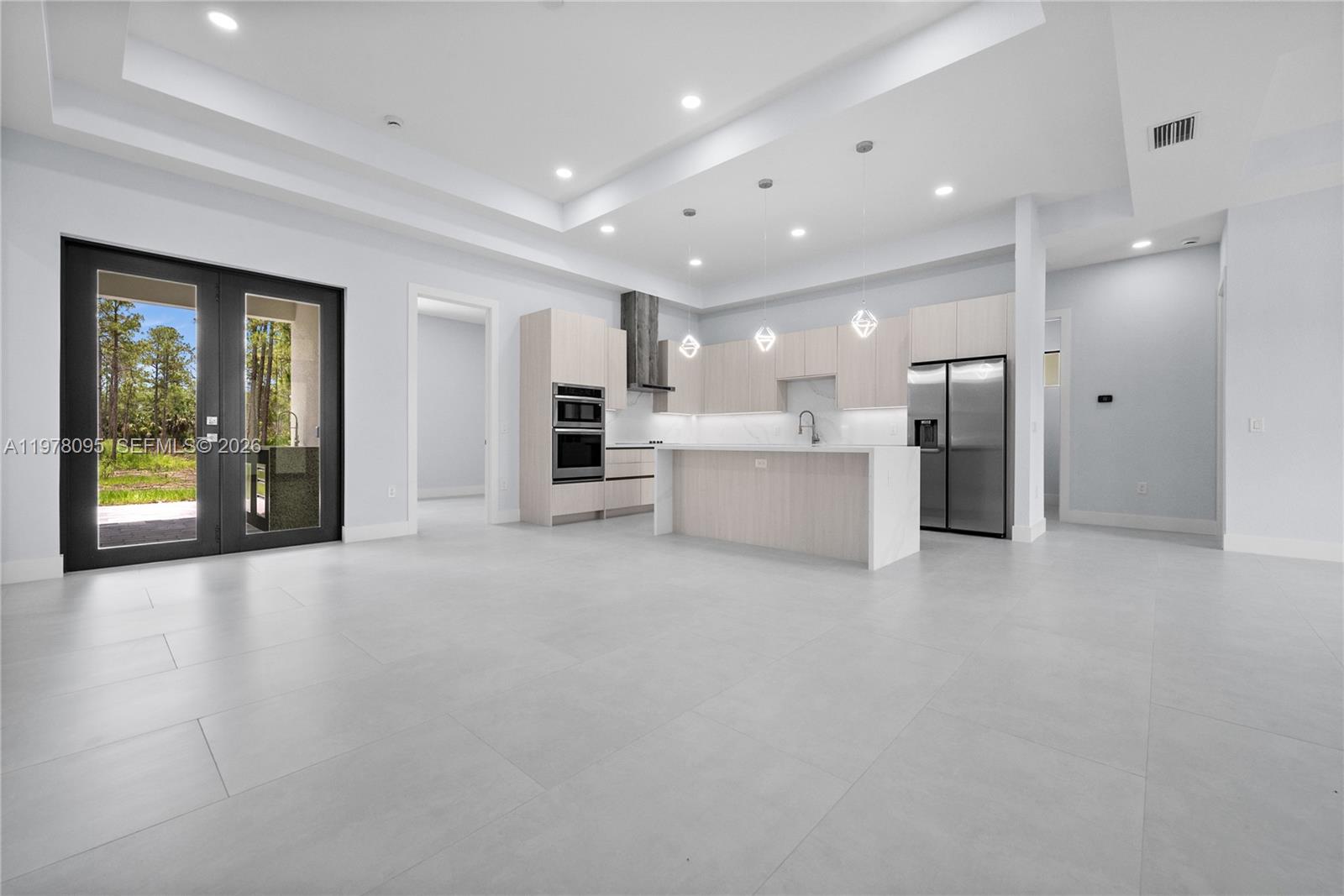 4234 27th Ave Ne Naples, FL 34120