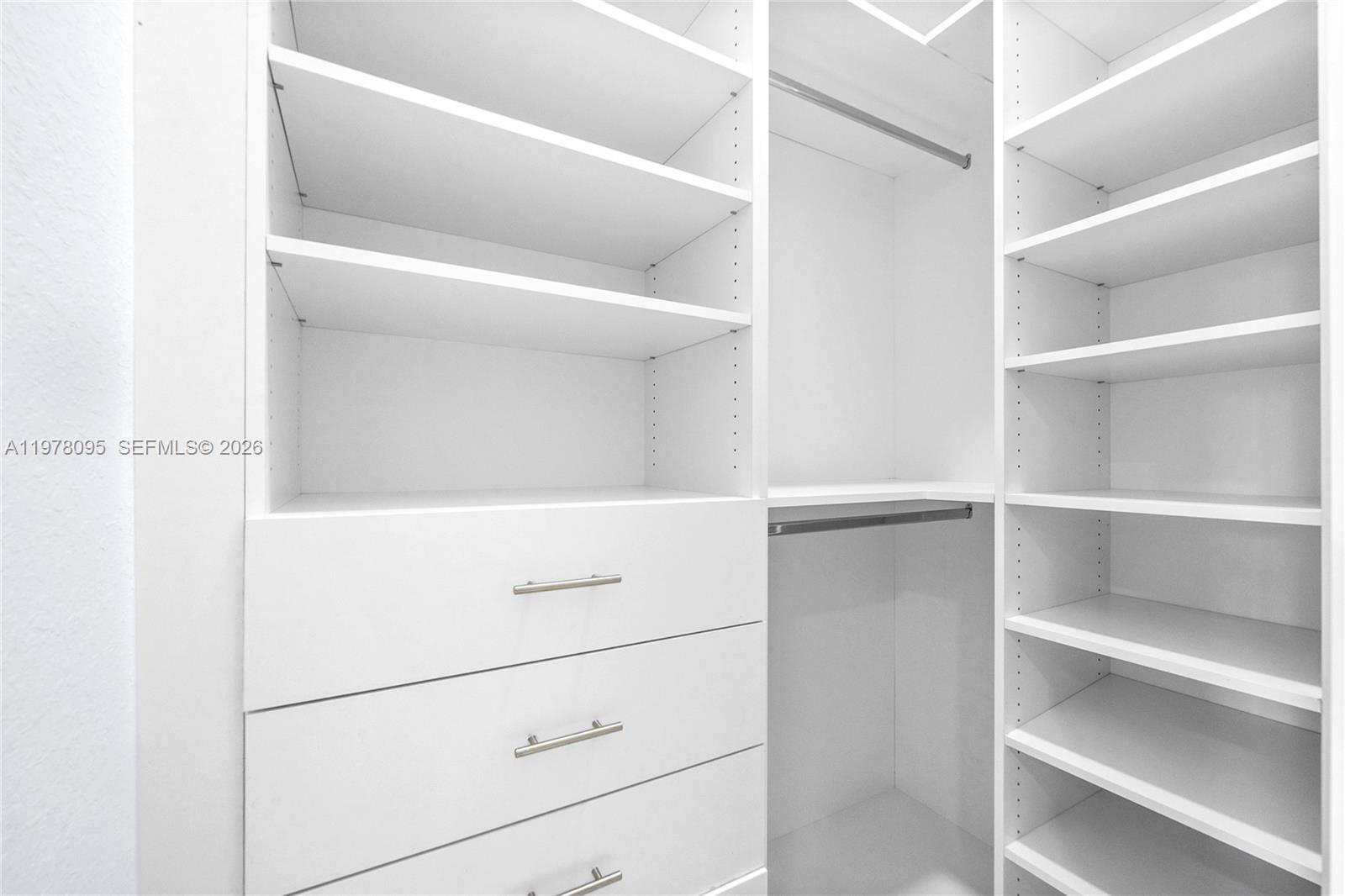 4234 27th Ave Ne Naples, FL 34120