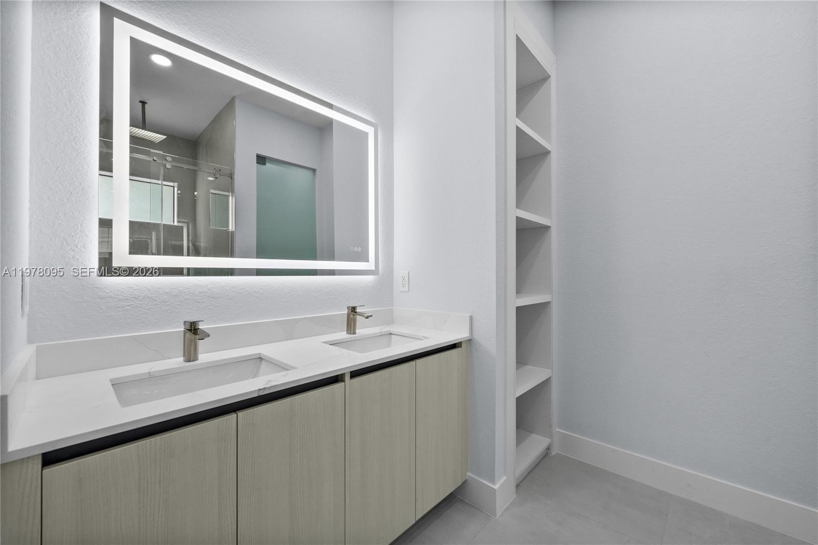 4234 27th Ave Ne Naples, FL 34120