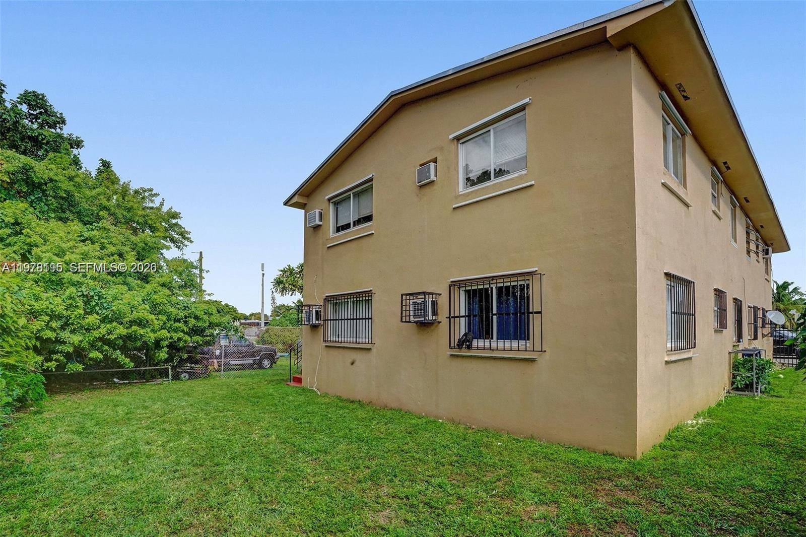 5842 NW 12th Ave Miami, FL 33127