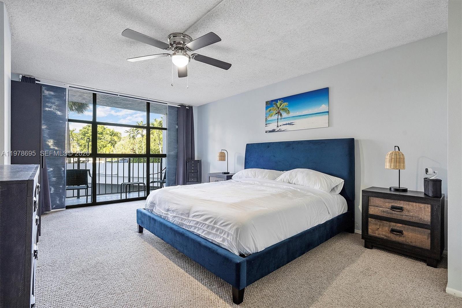 600 Parkview Dr #227 Hallandale Beach, FL 33009