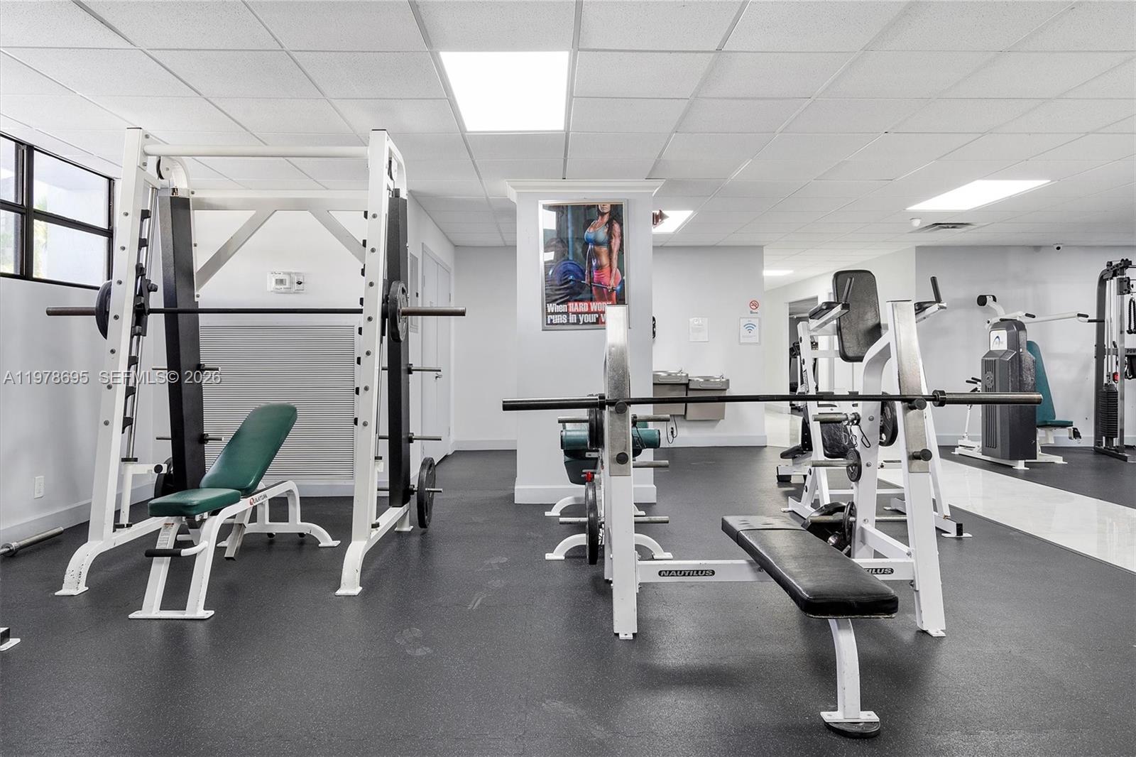 600 Parkview Dr #227 Hallandale Beach, FL 33009