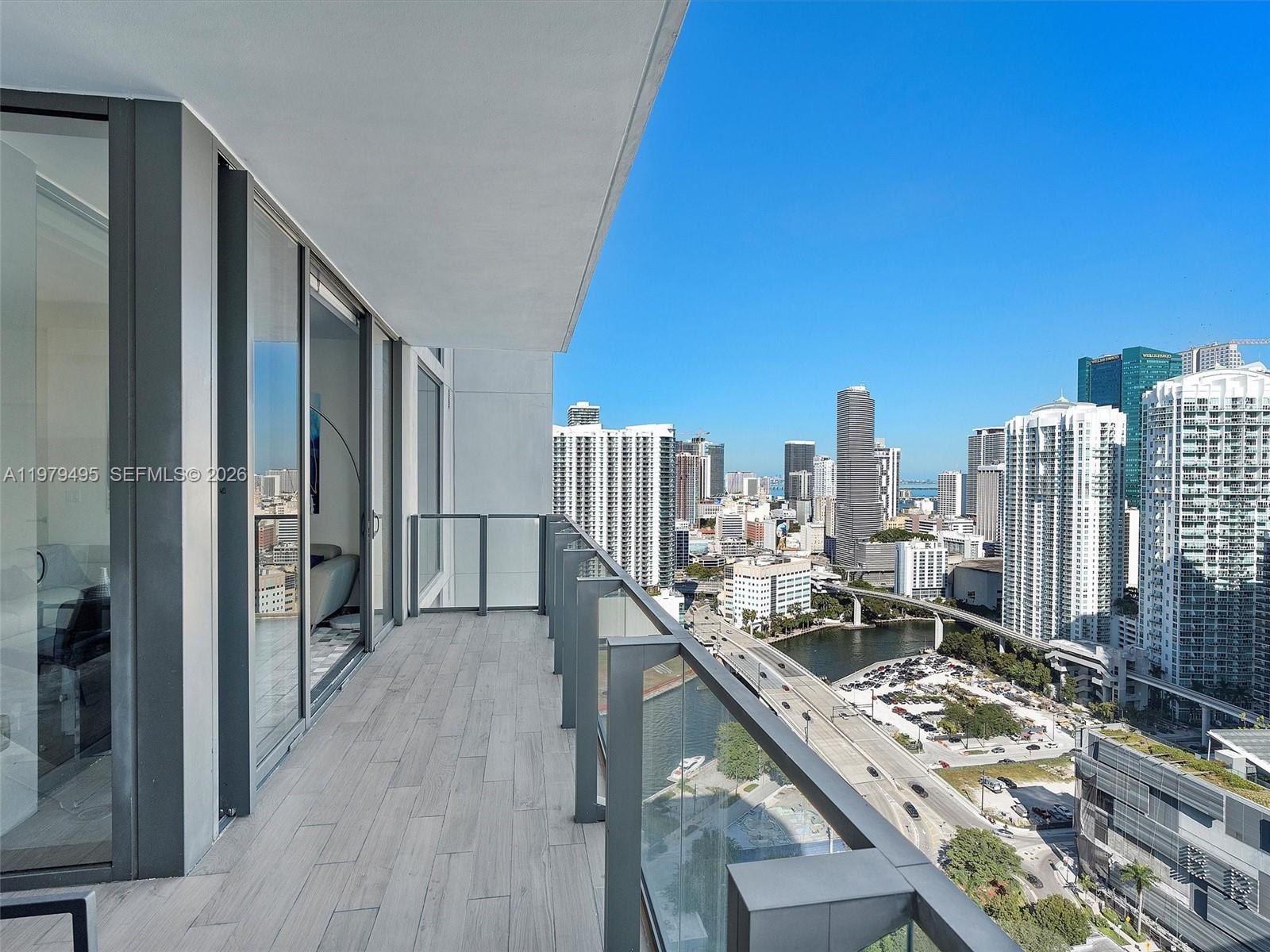 image Rise Brickell City Centre43