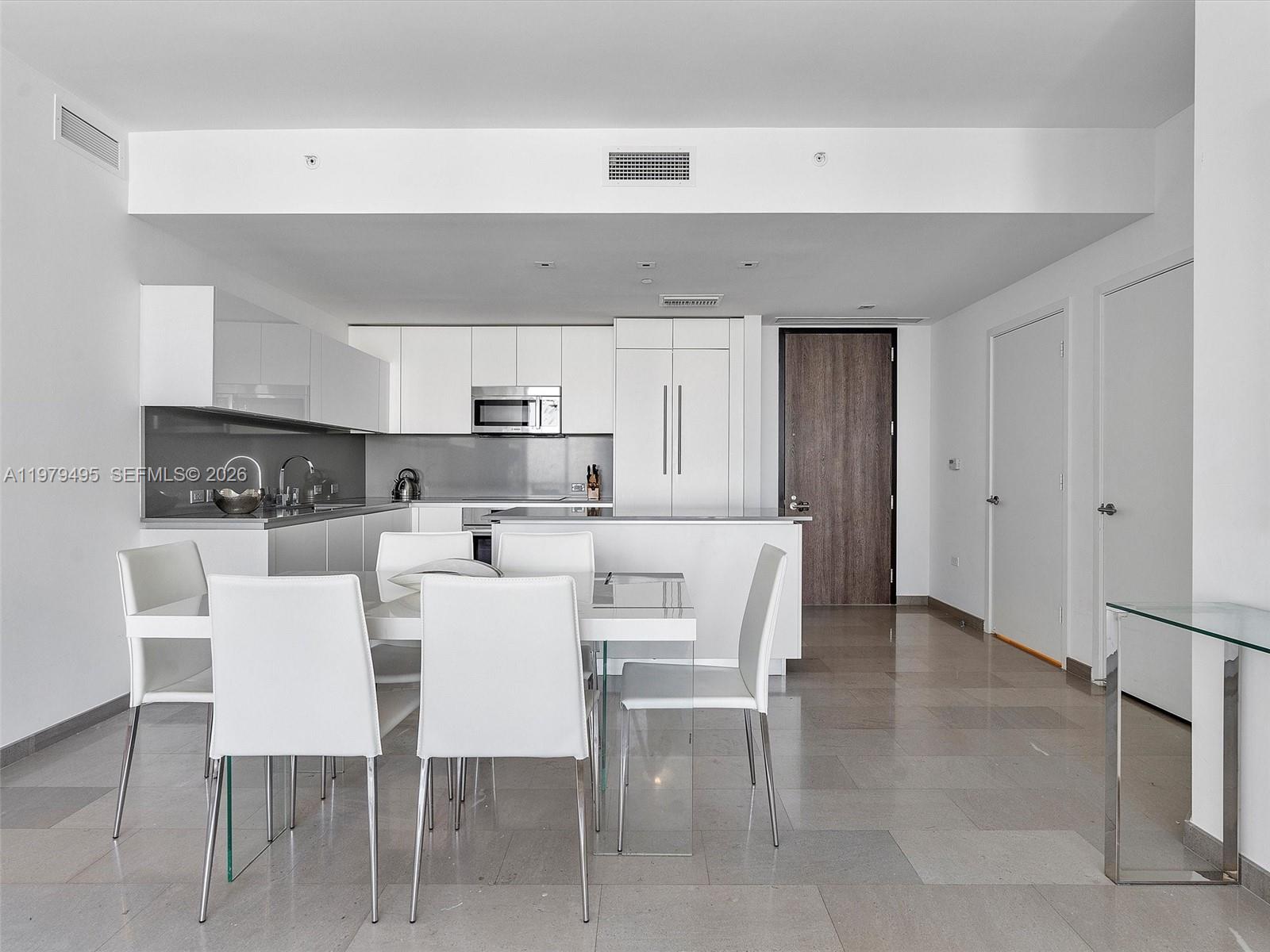 image Rise Brickell City Centre6