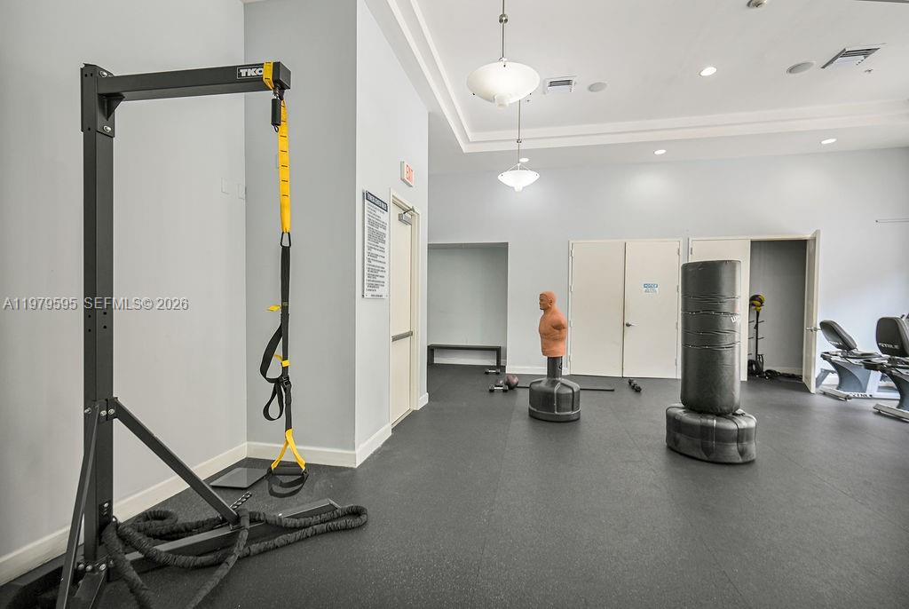 image The Venture at Aventura11