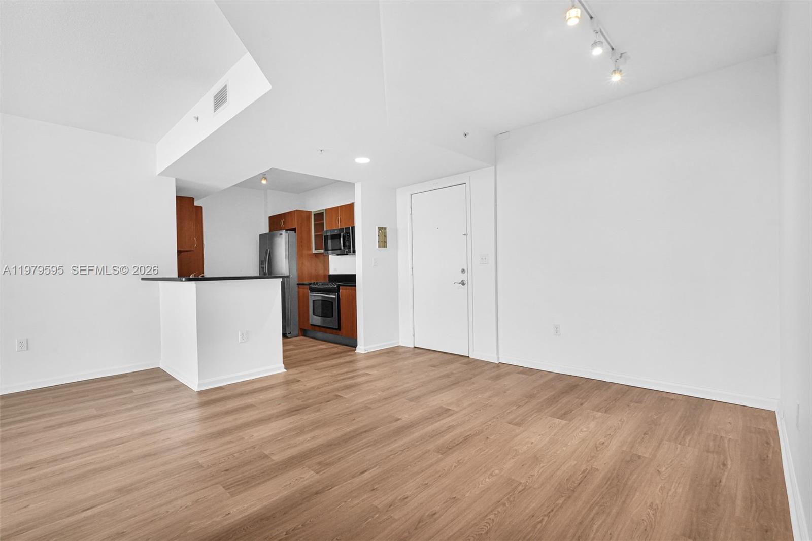 image The Venture at Aventura24