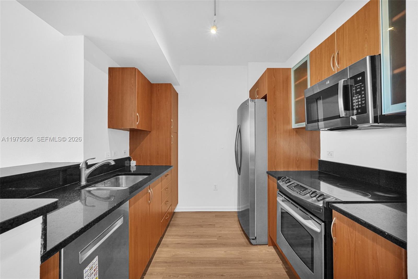 image The Venture at Aventura28