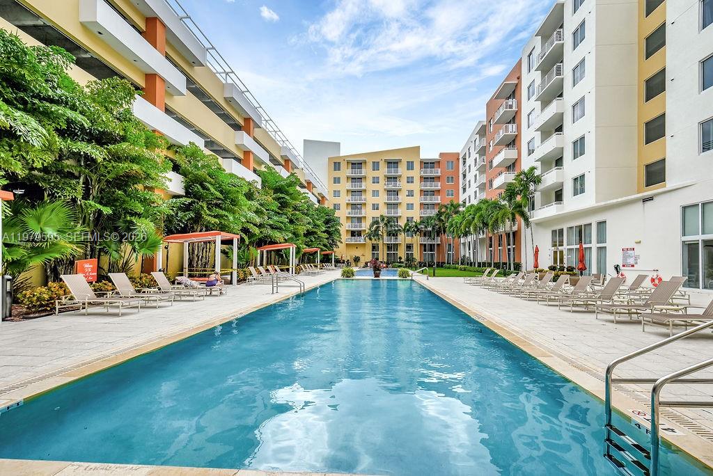 image The Venture at Aventura8